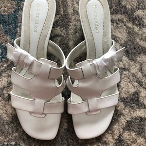 Women’s white leather sandals never worn